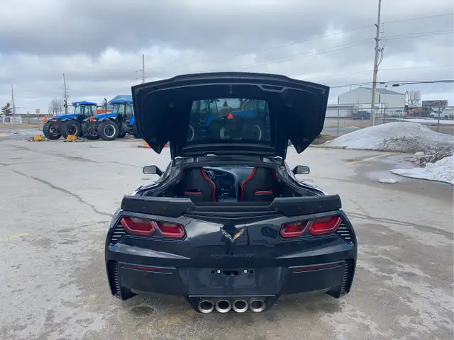 2018 Chevrolet Corvette - Photo 31