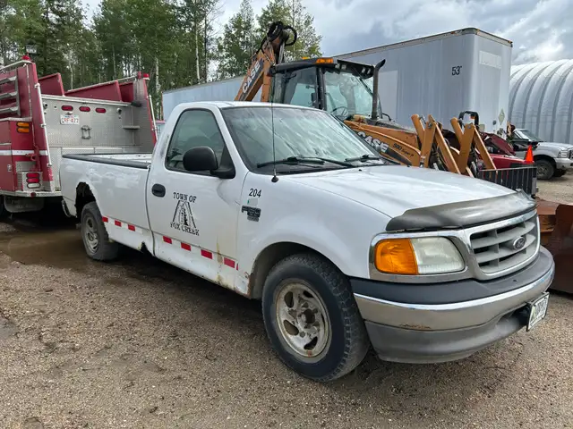2004 Ford F-150 - Photo 2
