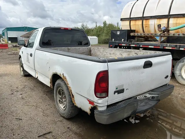 2004 Ford F-150 - Photo 3