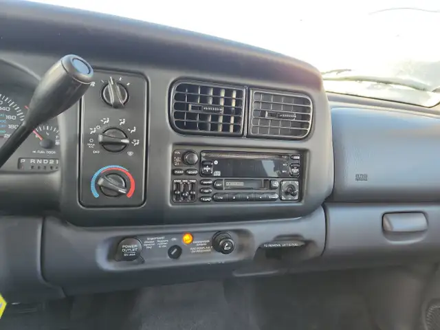 1998 Dodge Dakota - Photo 18