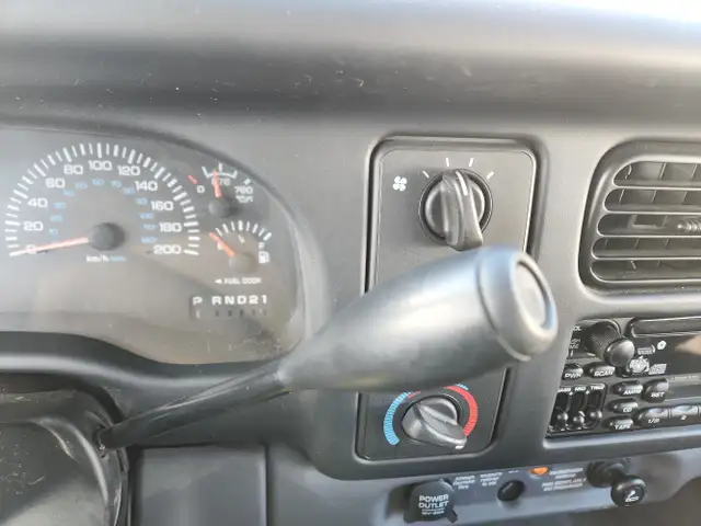1998 Dodge Dakota - Photo 19