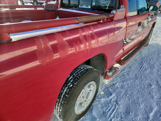 1998 Dodge Dakota - Photo 32