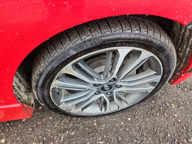 2016 Hyundai VELOSTER - Photo 5