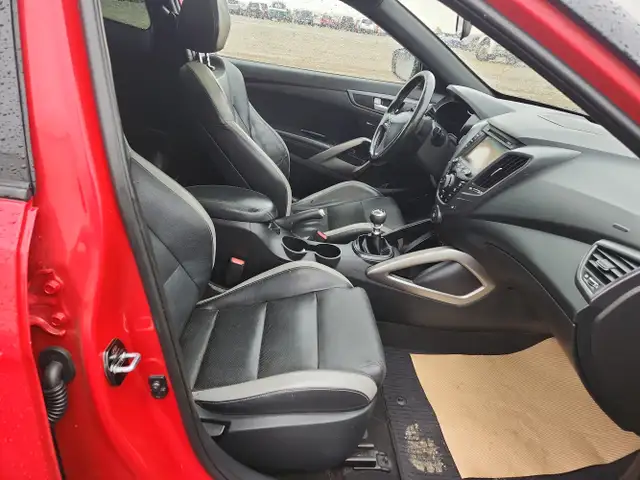 2016 Hyundai VELOSTER - Photo 10