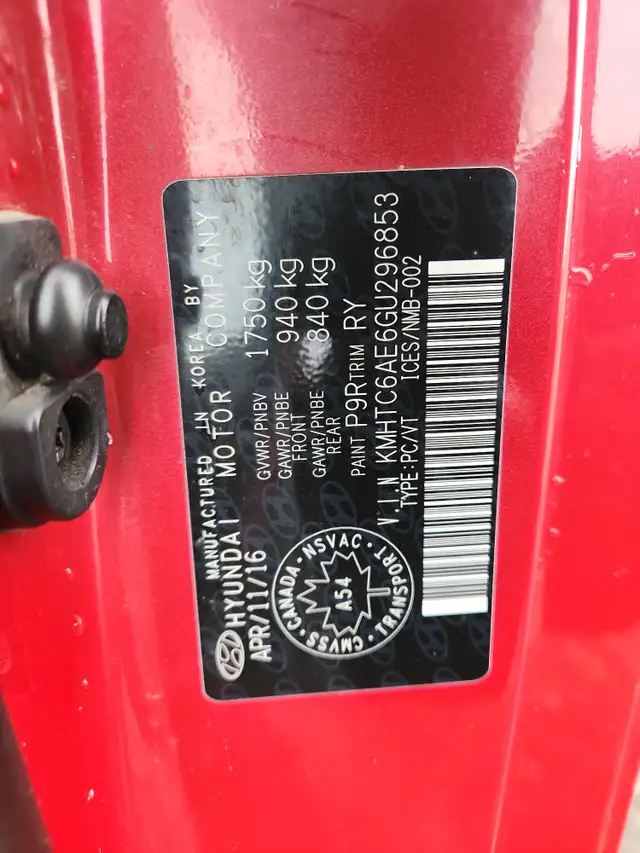 2016 Hyundai VELOSTER - Photo 28