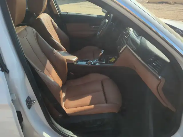 2013 BMW 3 Series - Photo 14