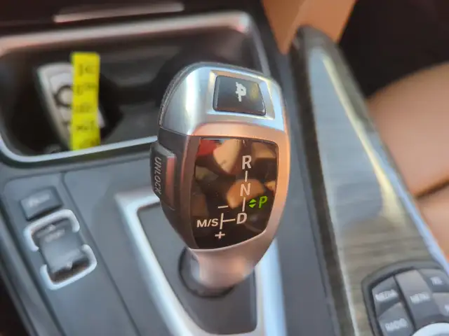 2013 BMW 3 Series - Photo 17