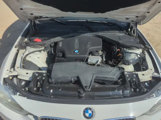 2013 BMW 3 Series - Photo 20