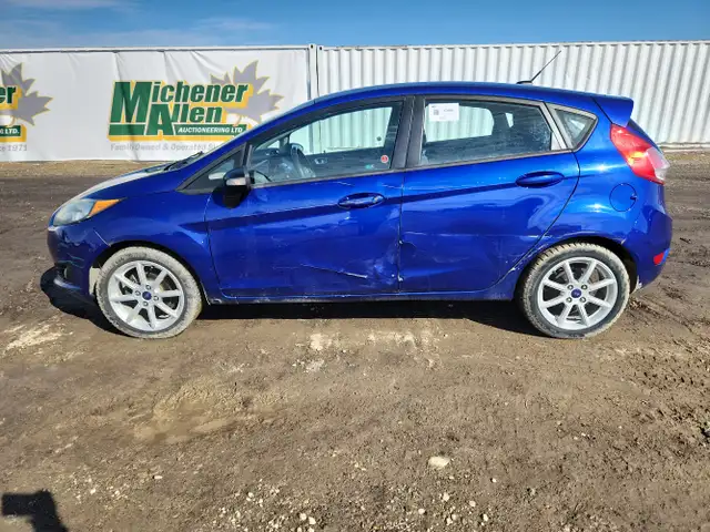 2014 Ford Fiesta - Photo 5