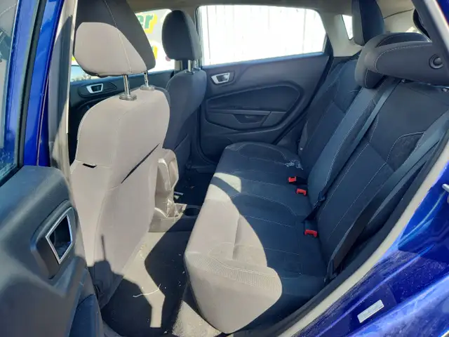 2014 Ford Fiesta - Photo 10