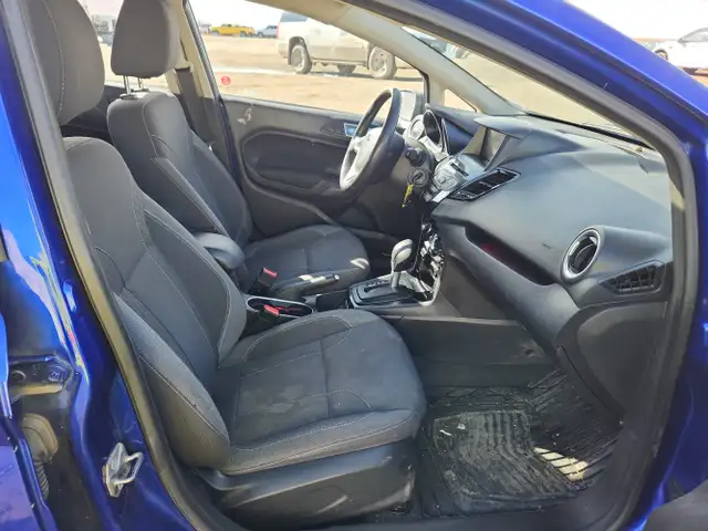 2014 Ford Fiesta - Photo 13