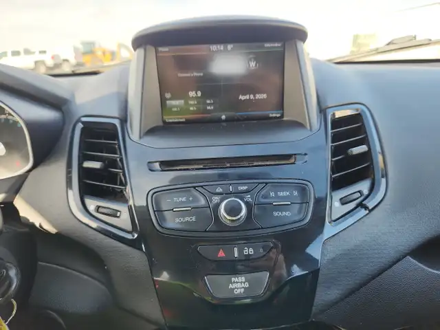 2014 Ford Fiesta - Photo 16