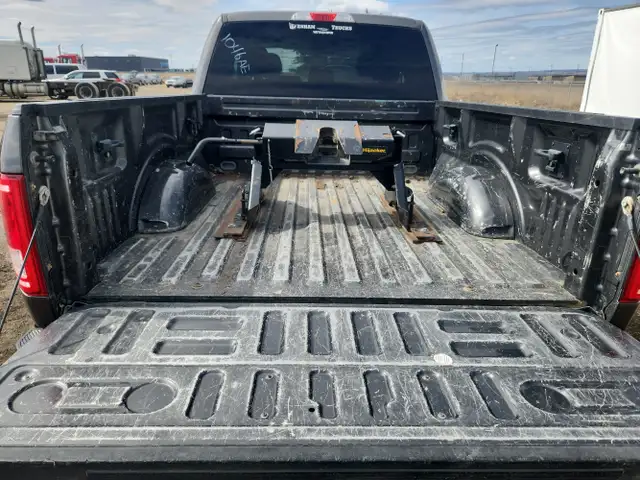 2017 Ford F-150 - Photo 21