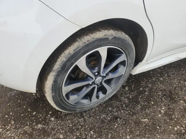 2015 Nissan Micra - Photo 28