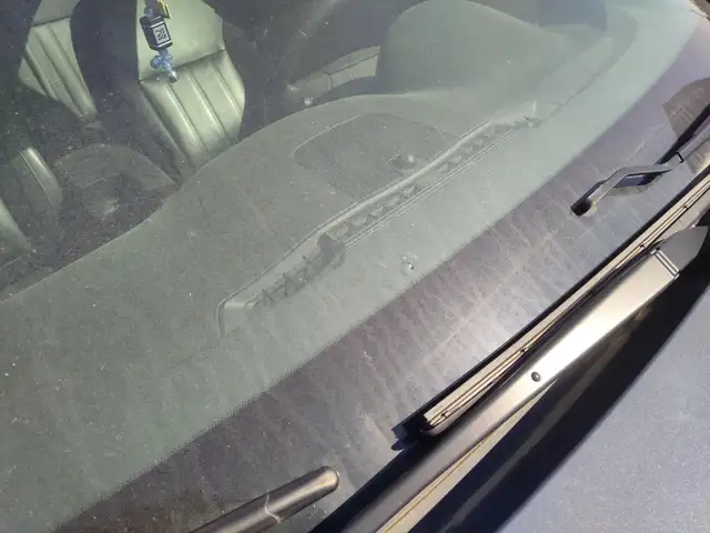 2011 Buick Regal - Photo 22