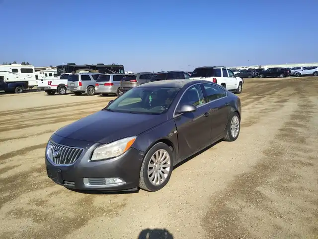 2011 Buick Regal - Photo 48