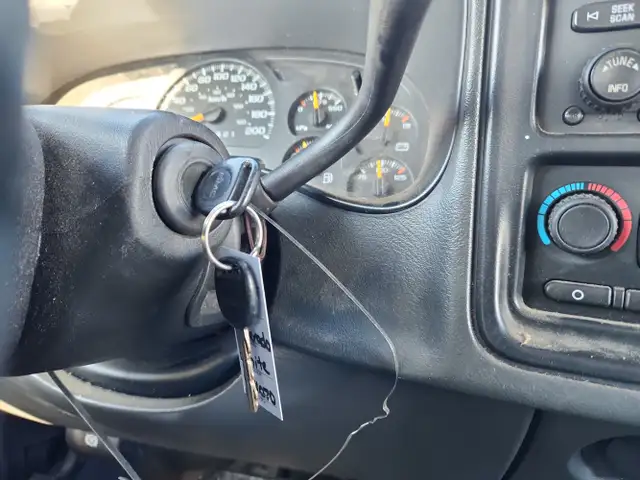 2007 GMC 2500HD Classic - Photo 14