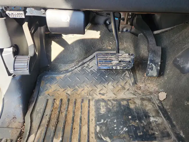 2007 GMC 2500HD Classic - Photo 16