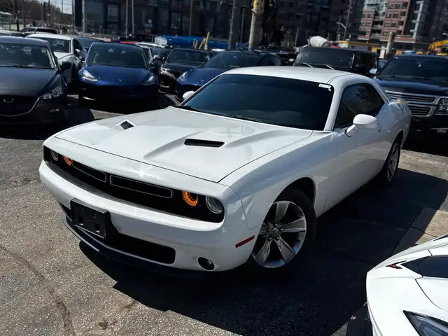 2015 Dodge Challenger 2dr Cpe SXT - Photo 3