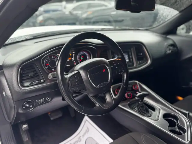 2015 Dodge Challenger 2dr Cpe SXT - Photo 23