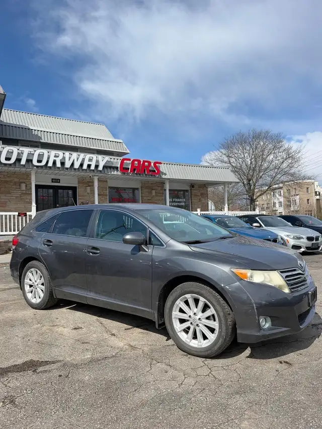 2012 Toyota Venza 4dr Wgn - Photo 4