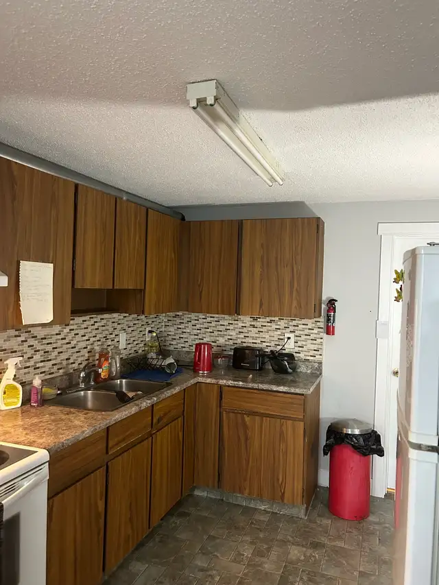 Room in Millwoods - Photo 2