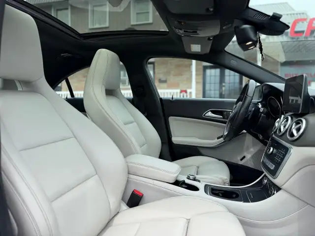 2017 Mercedes-Benz CLA-Class 4dr Sdn CLA 250 4MATIC - Photo 20