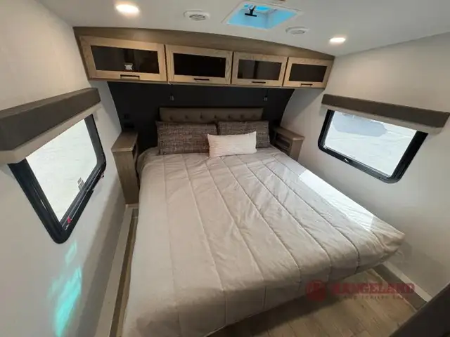 2026 Forest River RV Rockwood Signature 282RK - Photo 16