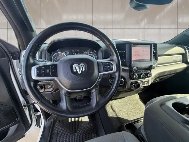 2023 Ram 1500 Big Horn 4x4 Crew Cab 6'4' Box - Photo 11