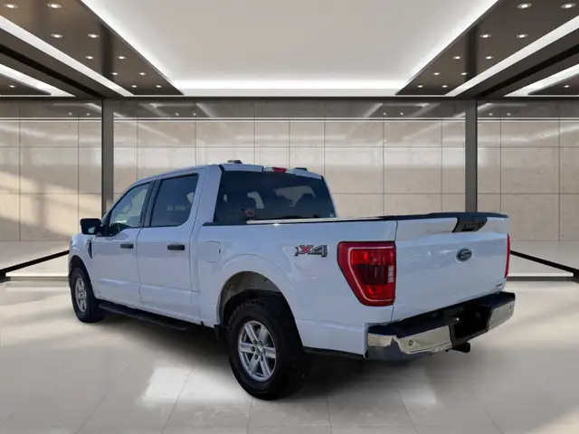 2021 Ford F-150 XLT 4WD SuperCrew 5.5' Box - Photo 4
