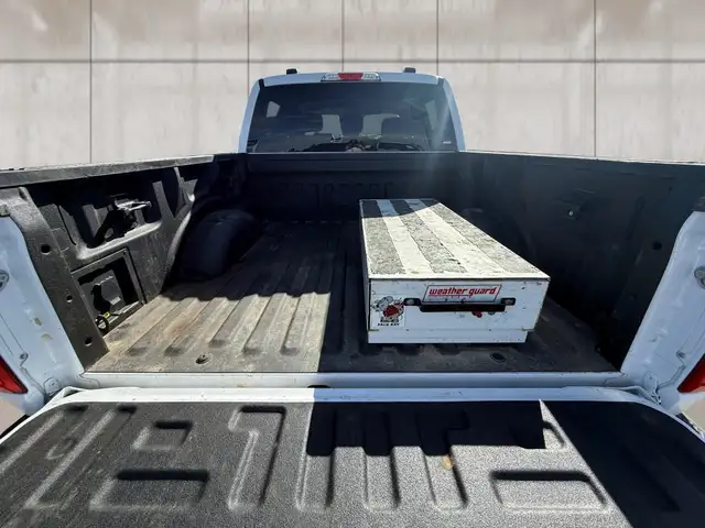 2021 Ford F-150 XLT 4WD SuperCrew 5.5' Box - Photo 5