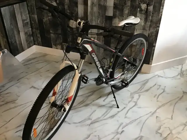 Vélo de montagne - Photo 2