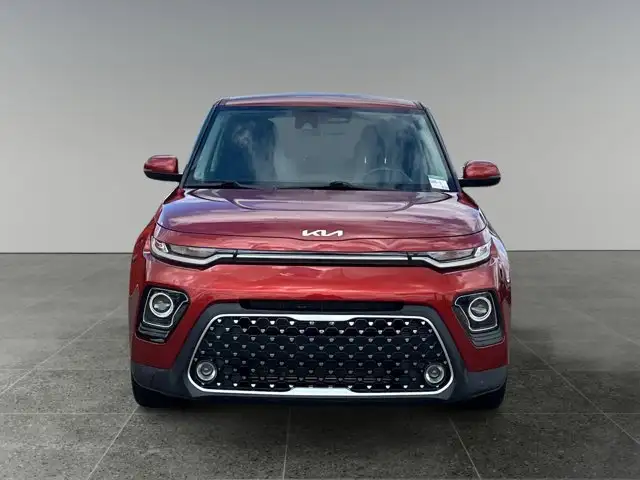 2022 Kia Soul EX - Photo 10