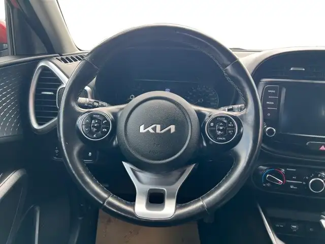 2022 Kia Soul EX - Photo 17
