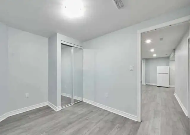 Basement Apartment for Rent - Photo 7