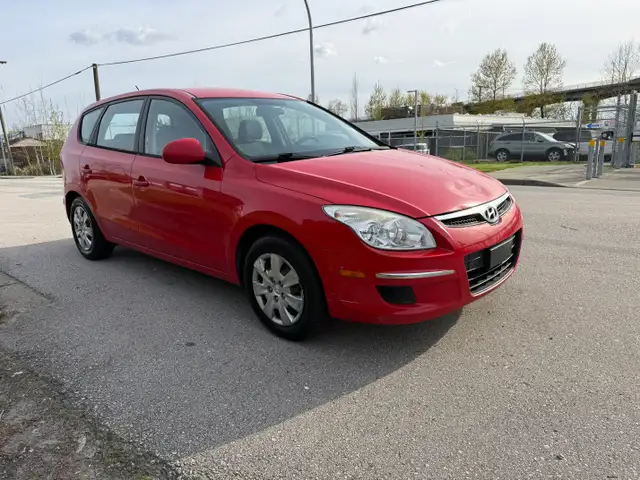 2010 Hyundai Elantra GL WAGON AUTOMATIC A/C DRIVES GOOD - Photo 2