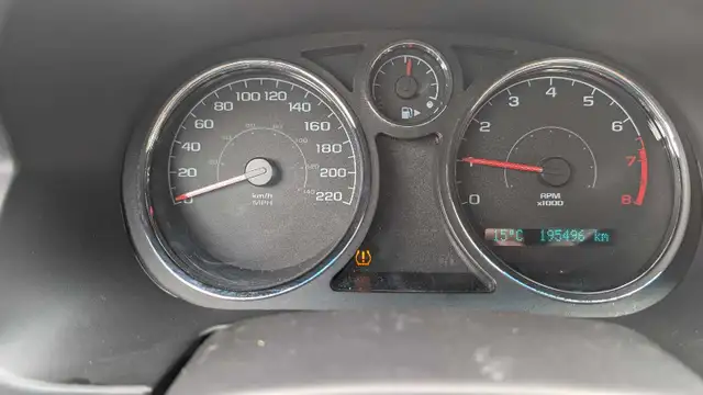 08 Chevy Cobalt - Photo 9