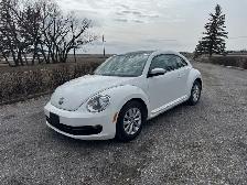 2013 Volkswagen Beetle - Photo 2