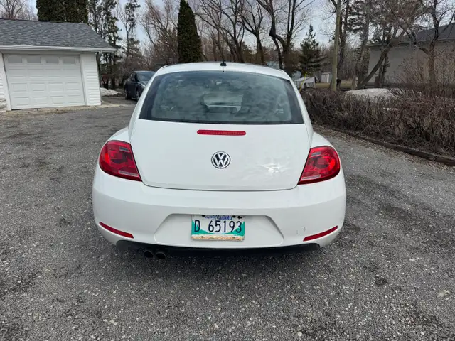 2013 Volkswagen Beetle - Photo 5