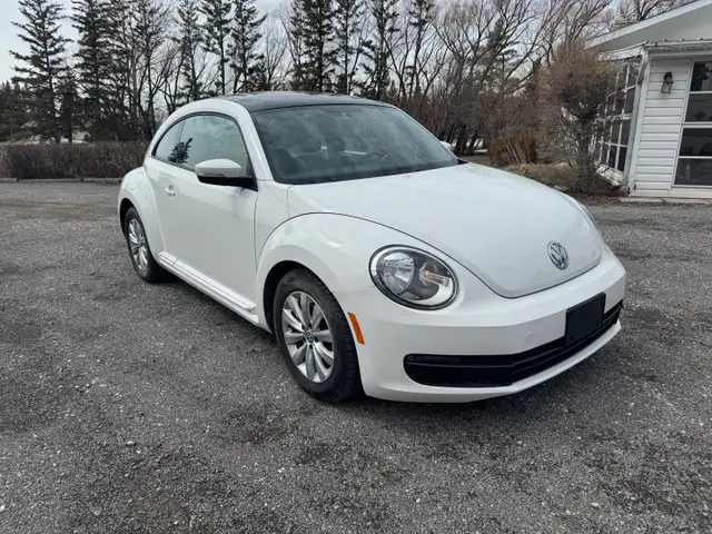 2013 Volkswagen Beetle - Photo 7
