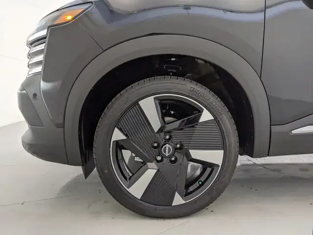 2025 Nissan Kicks SR | AWD | HTD SEATS/WHEEL | PANO | RMT START - Photo 22