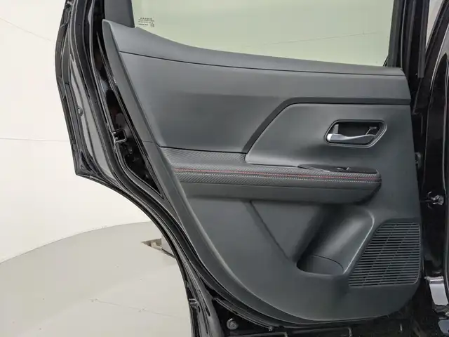 2025 Nissan Kicks SR | AWD | HTD SEATS/WHEEL | PANO | RMT START - Photo 41