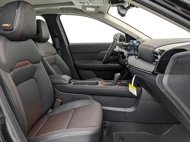 2025 Nissan Kicks SR | AWD | HTD SEATS/WHEEL | PANO | RMT START - Photo 42