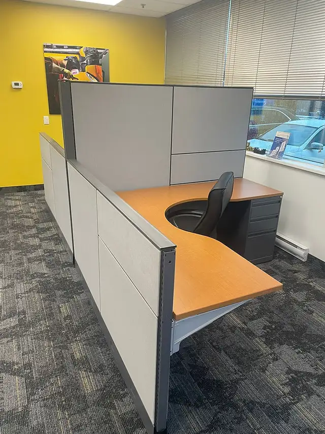 Used Desk/Cubicles/Workstations For Sale- All Sizes- Call Now! - Photo 3