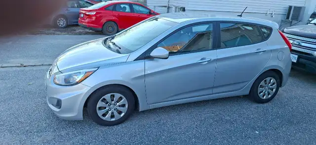 2016 Hyundai accent