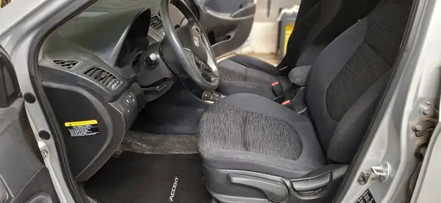 2016 Hyundai accent - Photo 4
