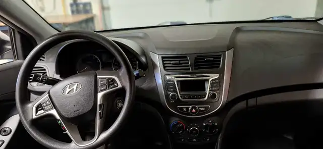 2016 Hyundai accent - Photo 8