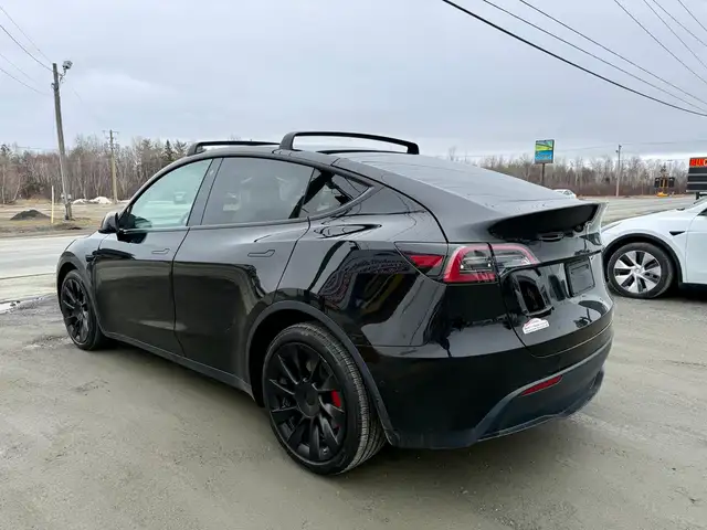 2022 Tesla Model Y LONG RANGE! AWD! CLEAN CARFAX! - Photo 5