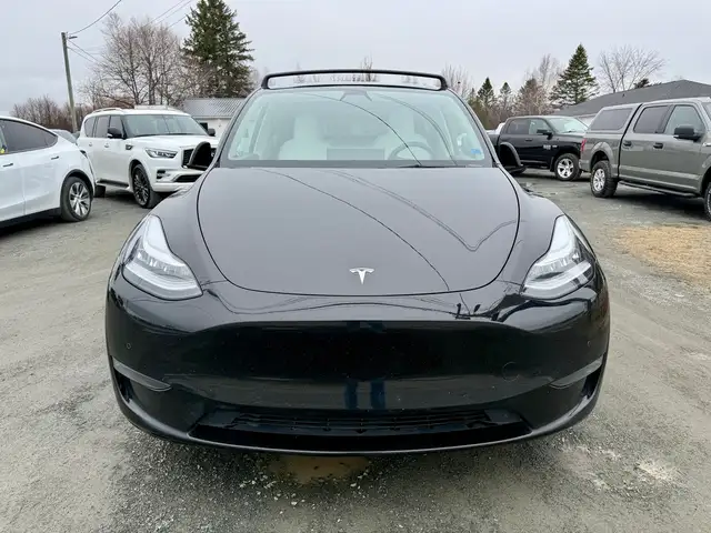2022 Tesla Model Y LONG RANGE! AWD! CLEAN CARFAX! - Photo 8
