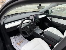 2022 Tesla Model Y LONG RANGE! AWD! CLEAN CARFAX! - Photo 13